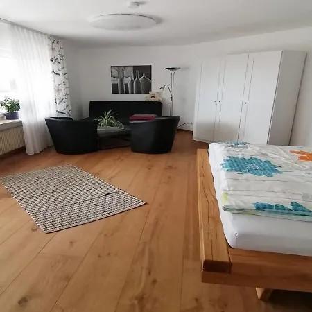 Leute Apartment *